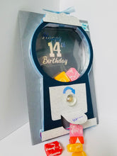 Load image into Gallery viewer, Working Candy Machine Card (Personalizable and Refillable)